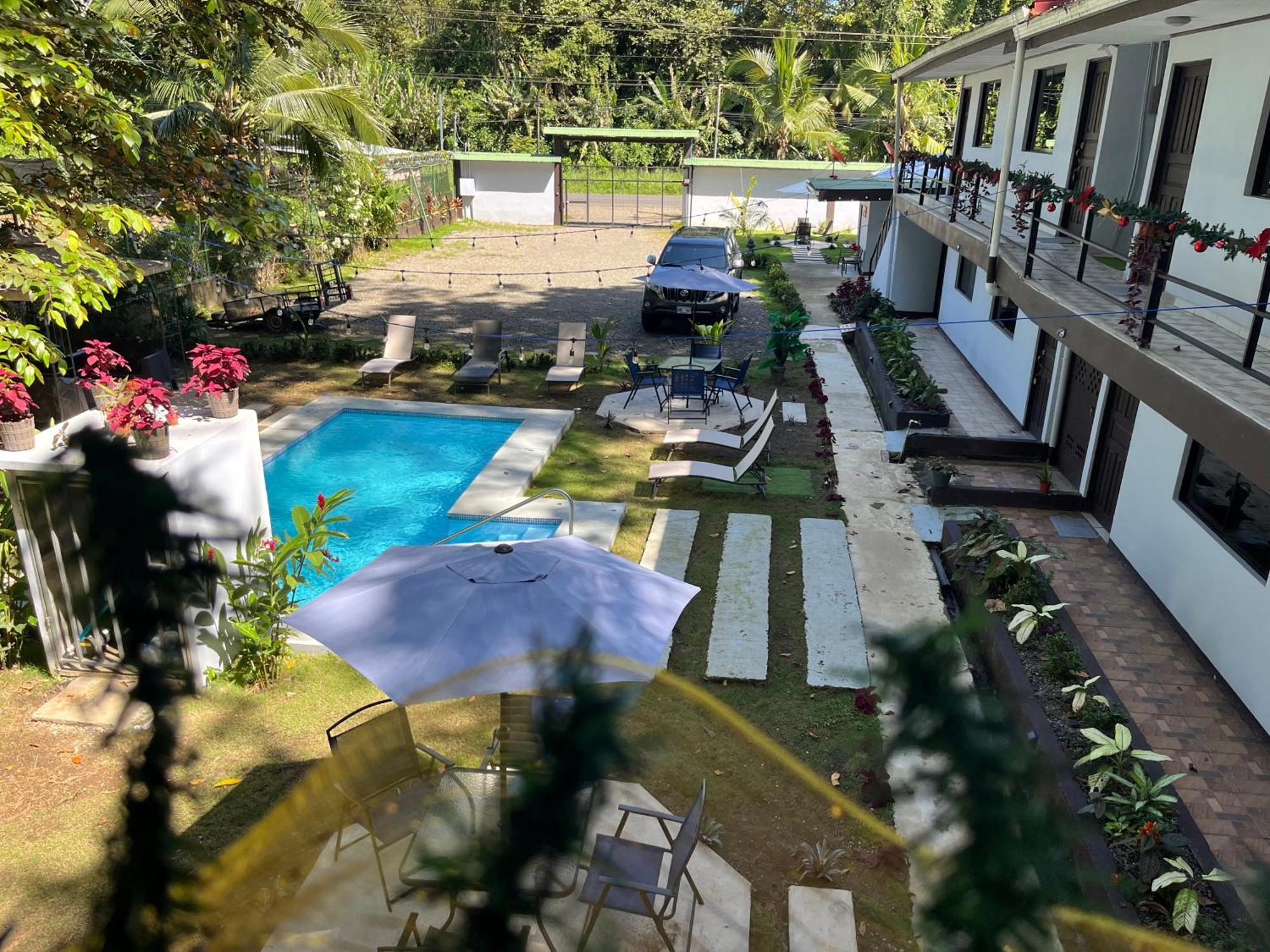 Hotel Azul Coral Cahuita Exterior foto